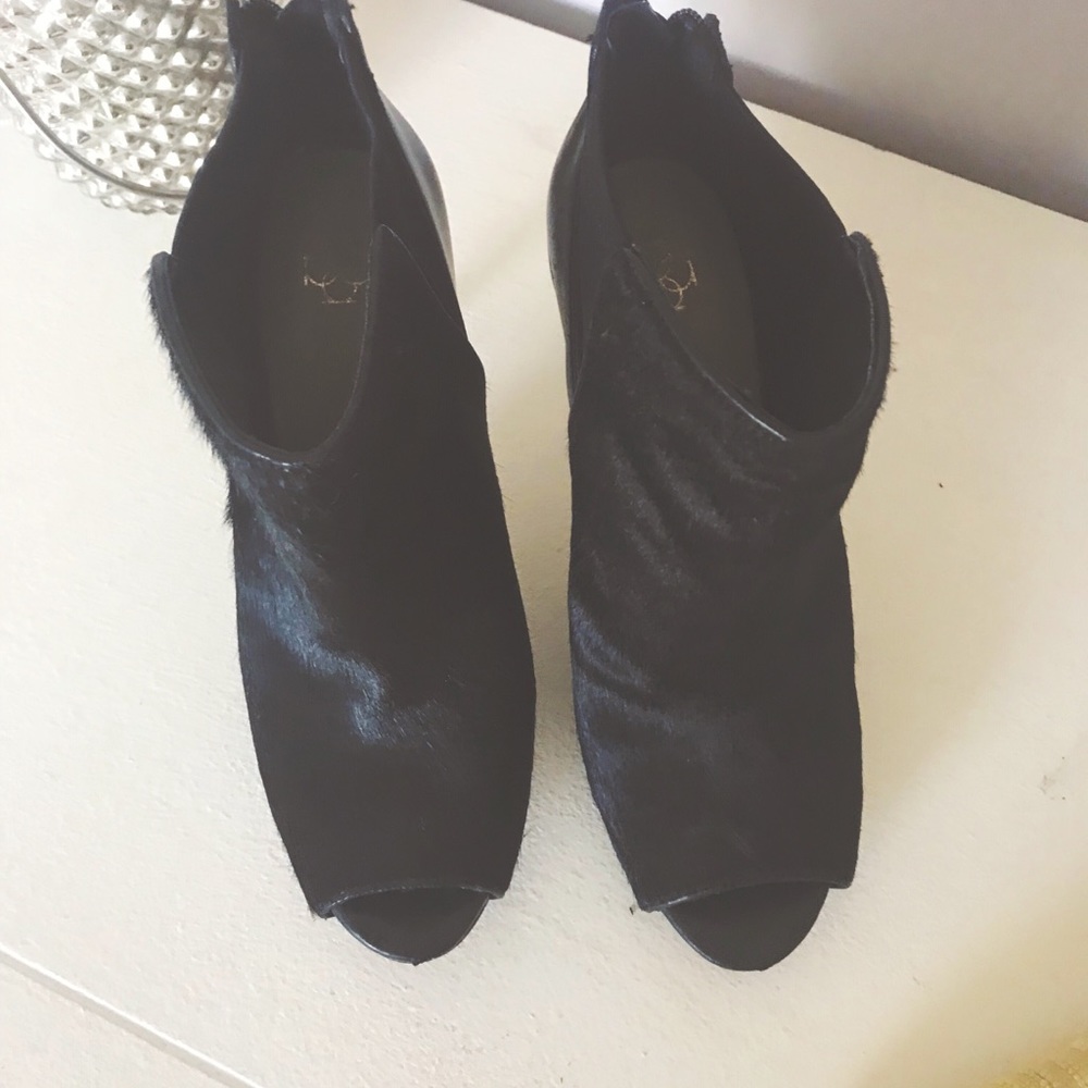 Super Chic Ann Taylor Peep Toe Booties.